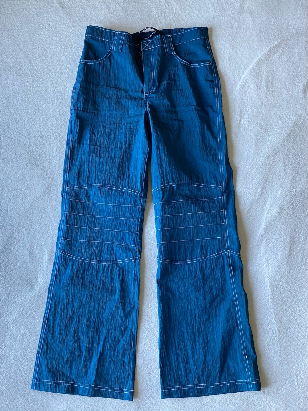 Silence + Noise Urban Outfitters Iridescent Blue Cargo Moto Pants sz 6 wide leg